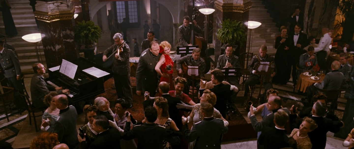 un concert en pleine réunion nazie