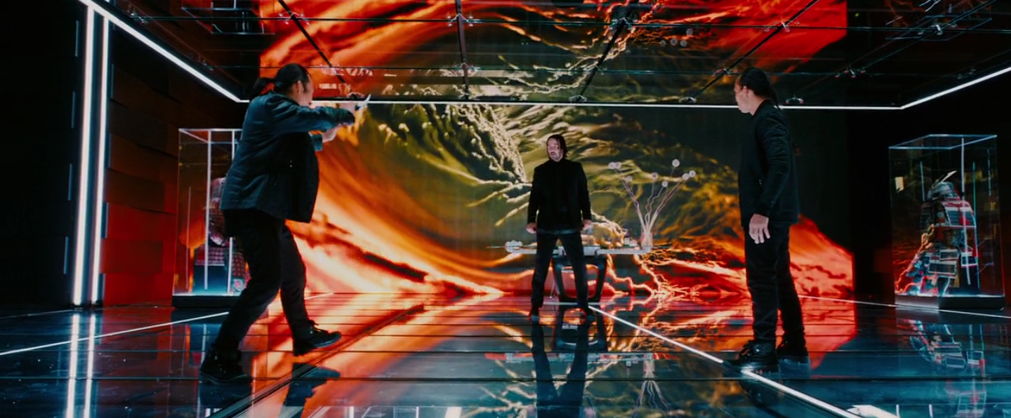 John Wick contre deux adversaires