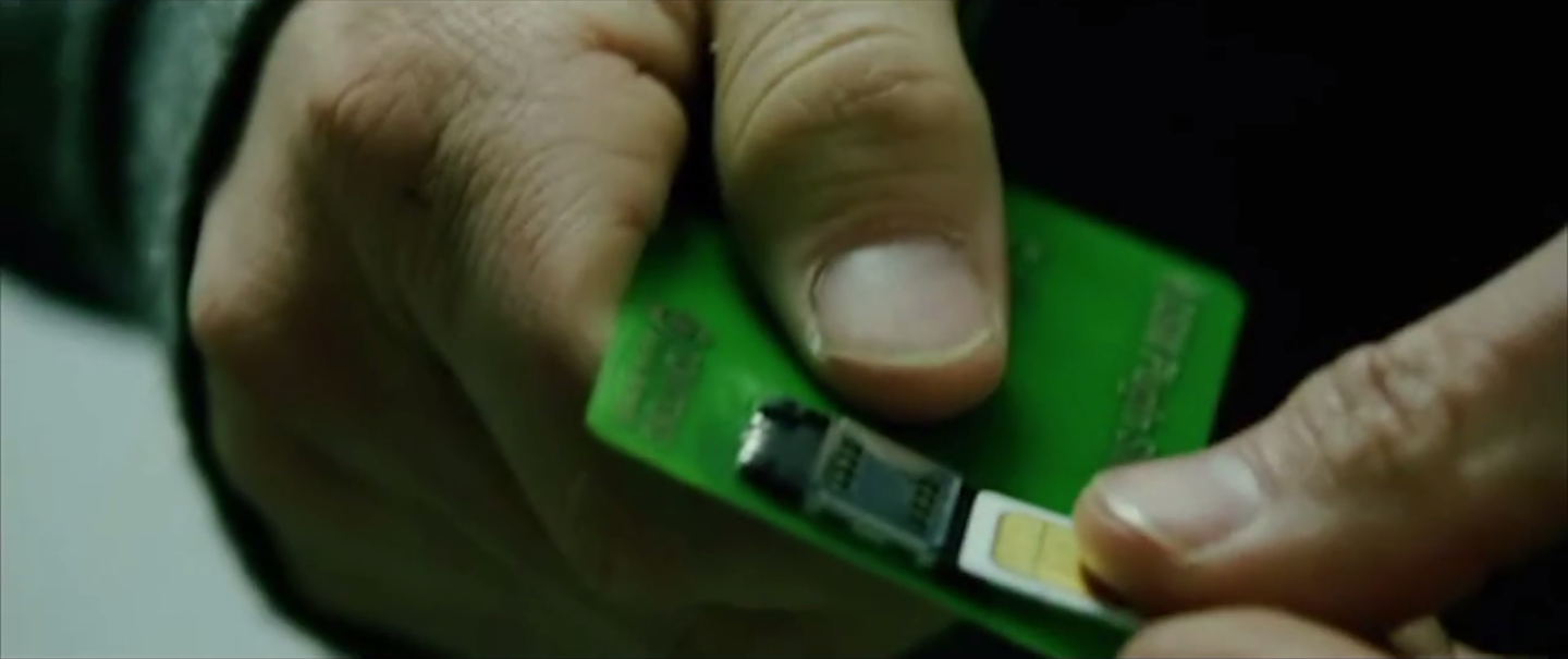 plan sur les policiers qui arrivent