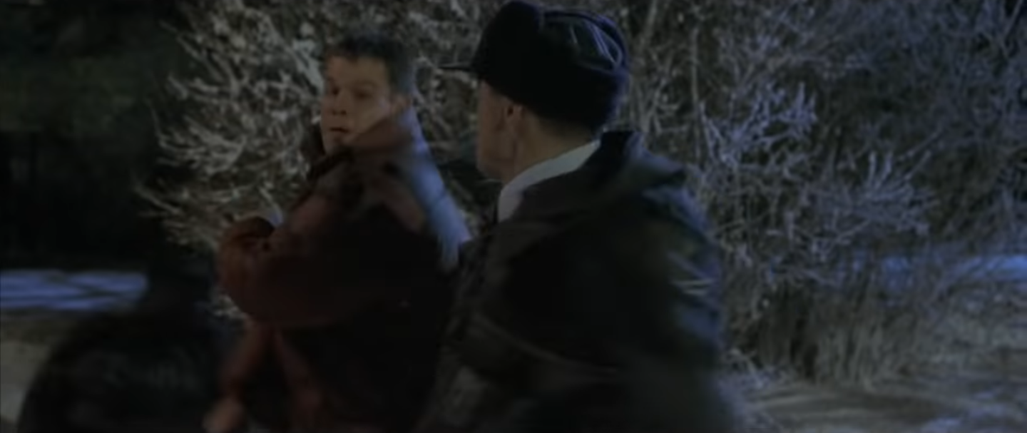 plan sur les policiers qui arrivent