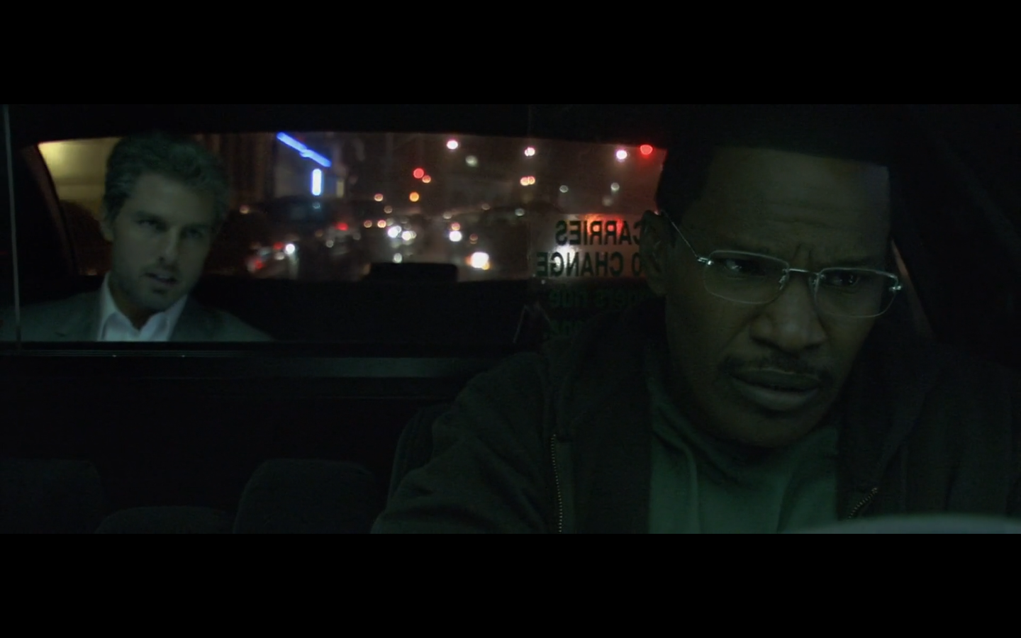 Vincent et Max dans le taxi