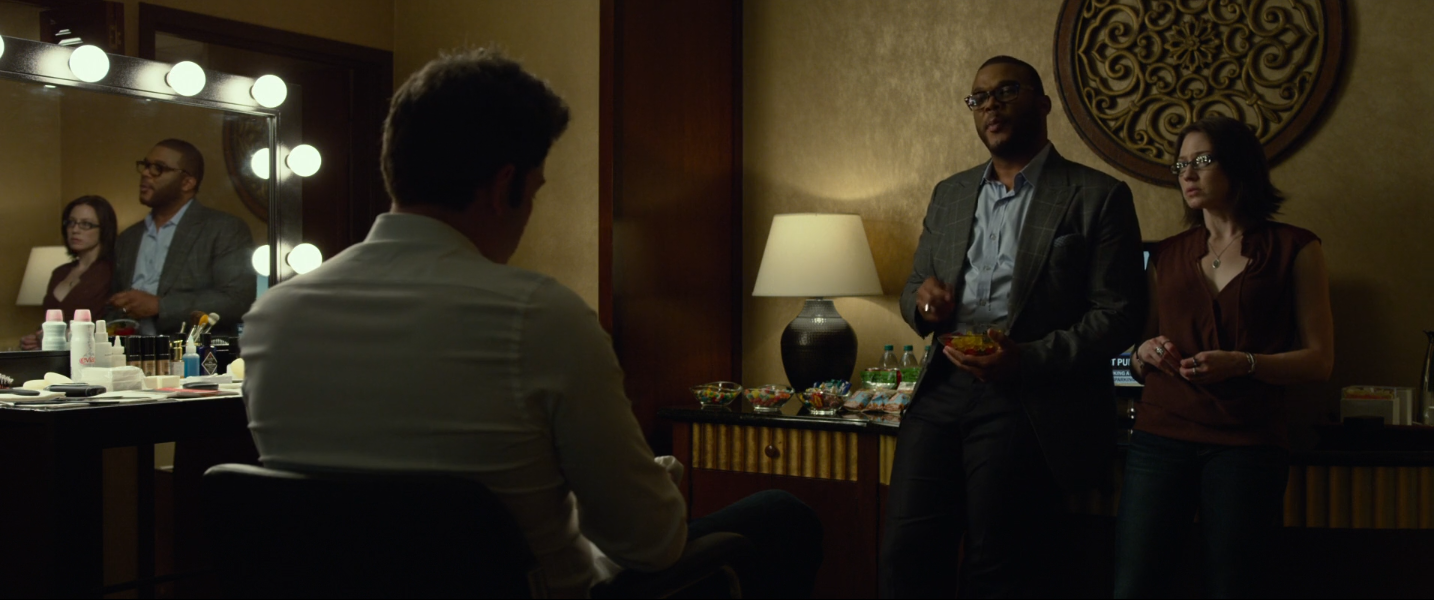 Nick se fait coacher par sa soeur et son avocat